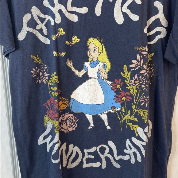 Navy Blue Alice in Wonderland T-Shirt. Cool tee. Well worn but comfy. - Picture 2 of 6